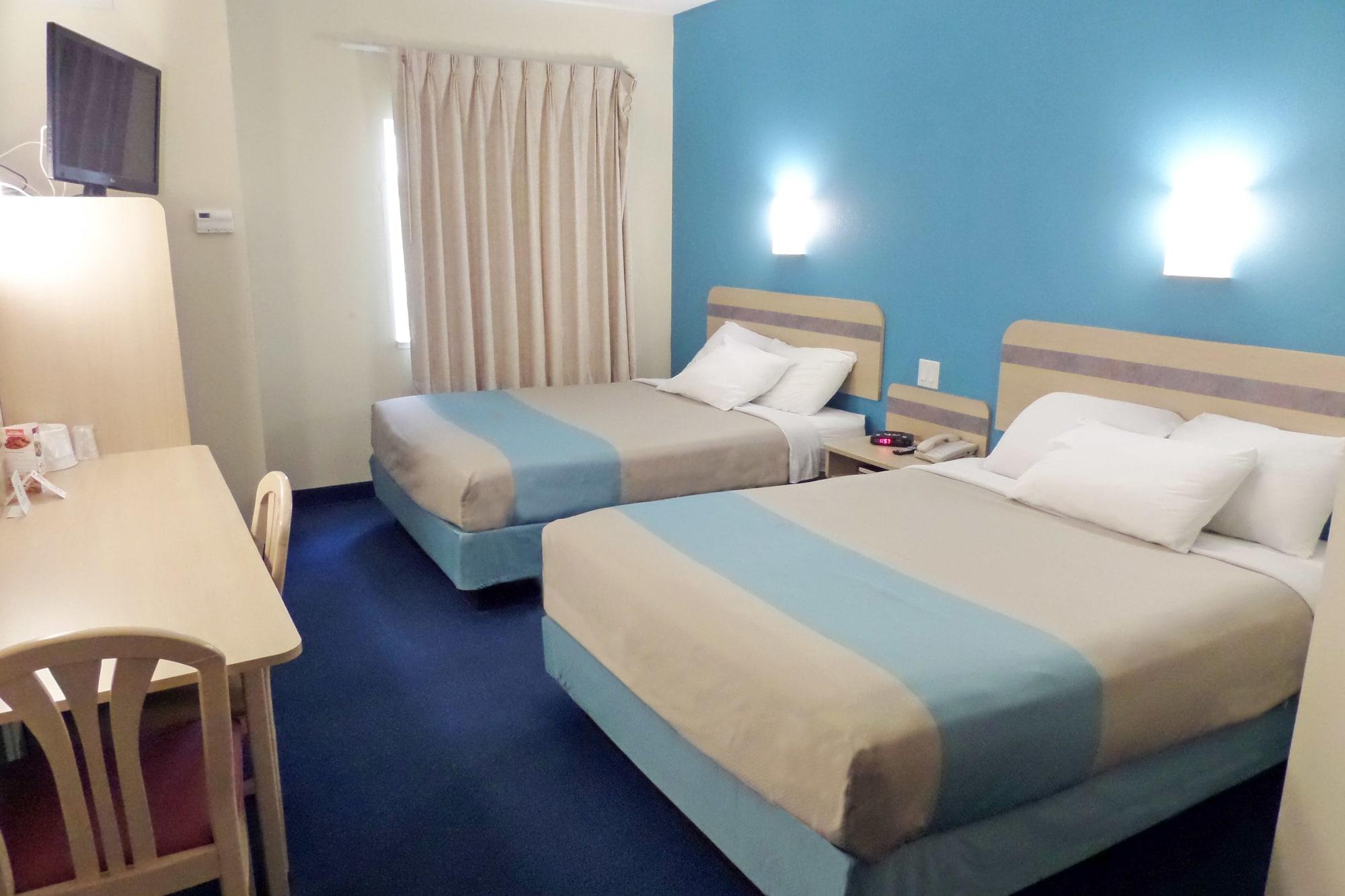 Motel 6-London, On - Ontario Exterior photo