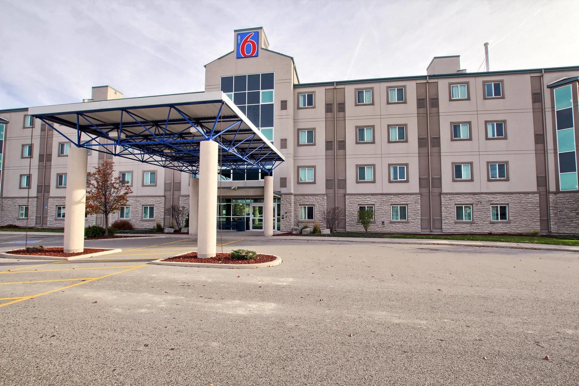 Motel 6-London, On - Ontario Exterior photo