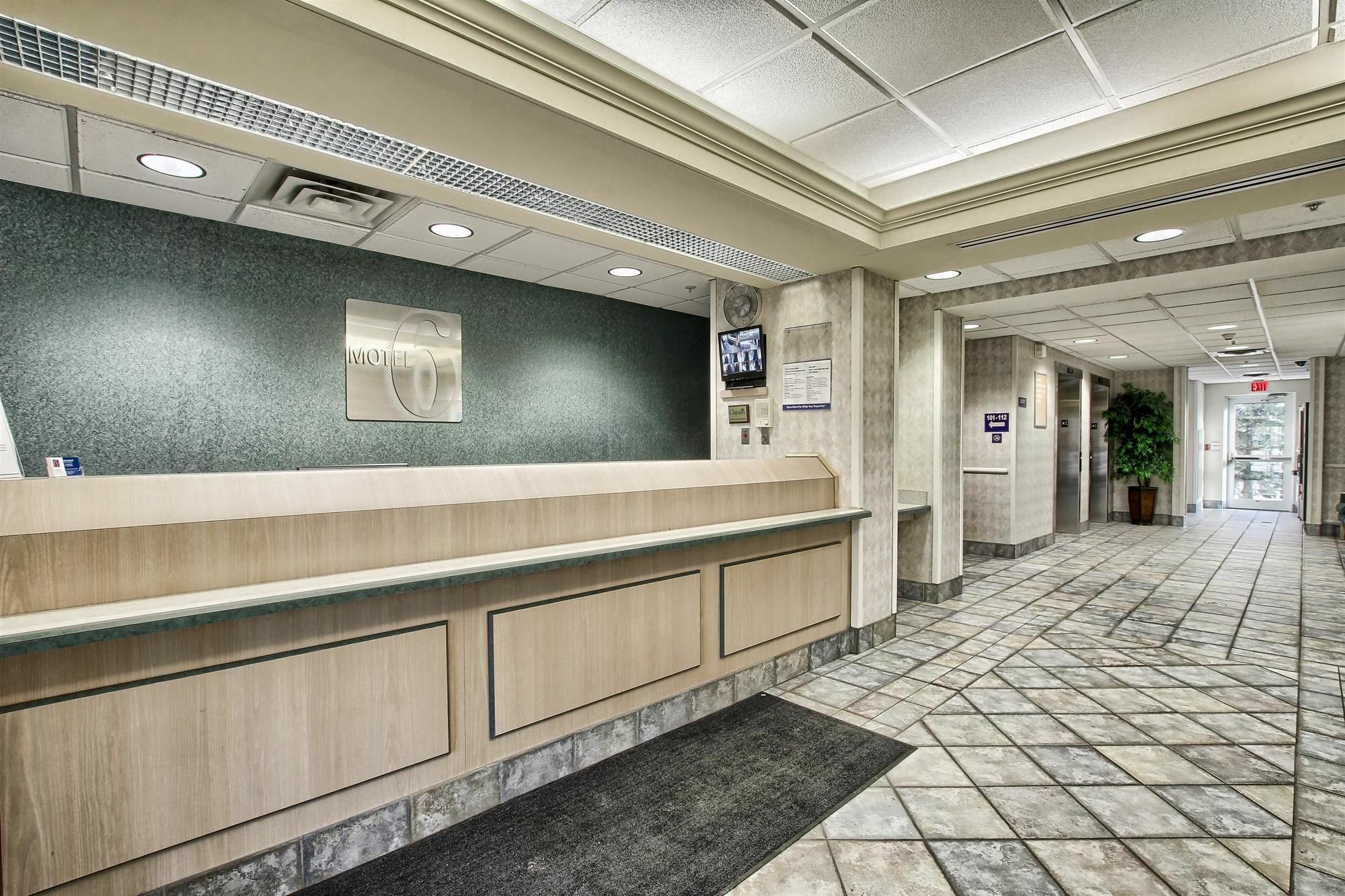 Motel 6-London, On - Ontario Exterior photo